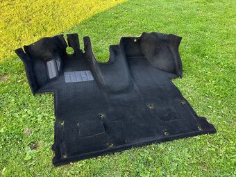 Prodám podlahu caravelle T5 long s kobercem - 4