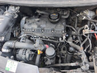 Prodám VW Sharan bez TP - 4