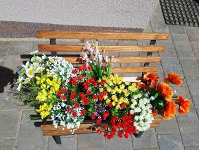 Zahradní lavička, dekorace na květiny - 4