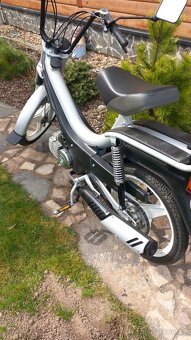 Moped KORADO - 4