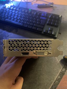 Nvidia geforce gtx 1650 4gb VRAM - 4