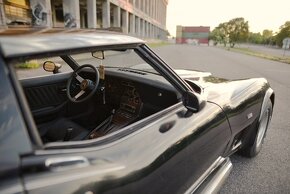 SLEVA:1980 Corvette C3 5.7l V8 Aut - Restomod - 4