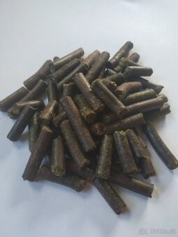 Granulovane seno s mrkví/červenou řepou/jablkem - 4