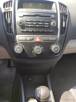Kia Ceed 1.6 16V - 4