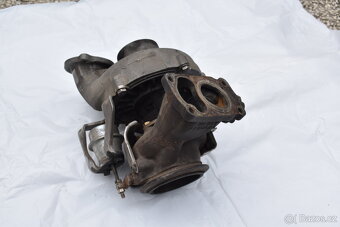 BMW Turbodmychadlo - 4