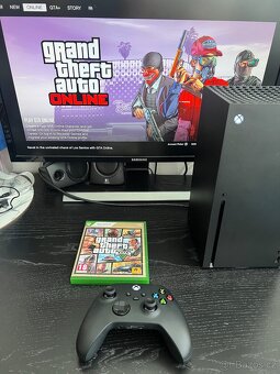 Xbox Series X s mechanikou + GTA V XSX verze a příslušenství - 4