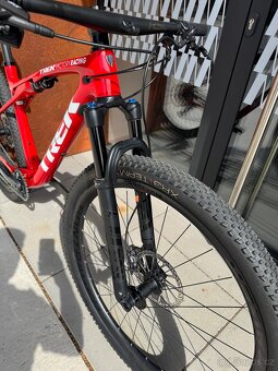 Trek Supercaliber 9.8 XX1 AXS - 4