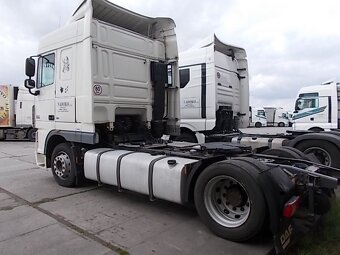 Tahač návěsů DAF LD - 4