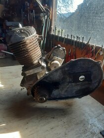 Jawa 350 SV motor - 4