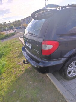 CHRYSLER VOYAGER 2.4 benzín, 2001 - 4