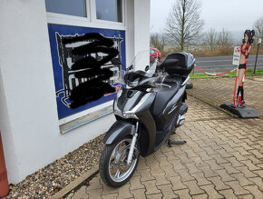 Honda SH 125i - 4