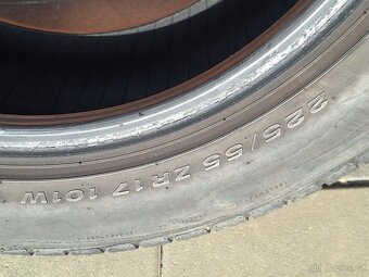 225/55 R17 Letní pneu - 4