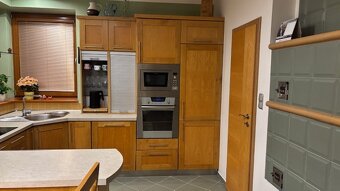Rohová kuchyň se spotřebiči Electrolux – sleva za - 4