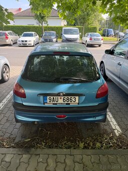 Peugeot 206 1.1 44kw 2001 benzin - 4