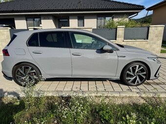 VW GOLF VIII R LINE - 4