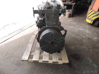 MOTOR ZETOR 5611 - 4