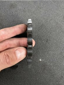 Rozeta SUNSTAR, Suzuki Gsxr 750 k6 - 4