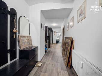 Prodej družstevního bytu 2+1 v centru Broumova - 4