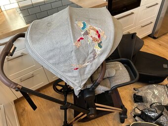 Cybex Priam Koi limitovaná edice - 4