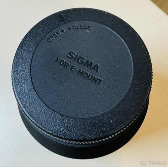 Sony FE 28-70 mm f/3,5-5,6 OSS - 4