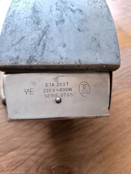 Žehlička 60. léta - 4