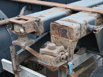 Schwarzmüller 3/E,  NOSIČ KONTEJNERŮ (BDF) 2x 20", NEBO 1x  - 4