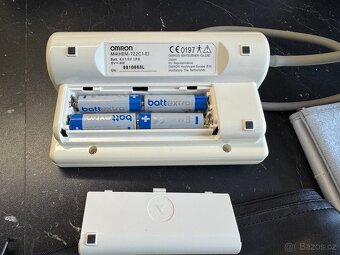 Digitální tlakoměr Omron M4 - 4