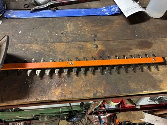 Nůžky na živý plot - 4