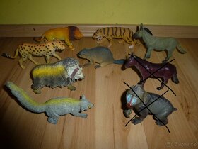 Dinosauři, plastová zvířátka - 4