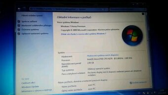 Acer Aspire One KAV 60 notebook - 4