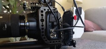 Blackmagic pocket 6k + sigma 18-35 + rig +  monitor atd - 4