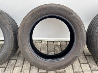 Pneu Bridgestone Turanza 6 225/55R18 - 4