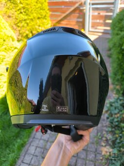 Přilba na motorku vel. S zánovní - 4