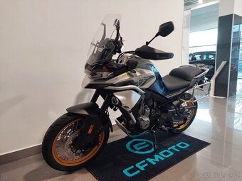 CFMOTO 800MT Touring - 4