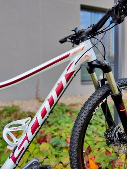 Scott Contessa Scale 740, rám M, kola 27.5" (pro 165–180 cm - 4