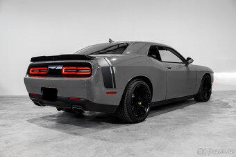 Dodge Challenger SRT Shaker - 4