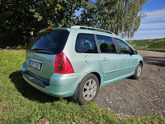 Peugeot 307 SW 1.6 80kw, panorama, 7 míst 2003 - 4