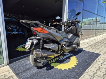 Yamaha X-Max 400 - 4