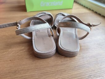 Dámské / dívčí sandály zn. Graceland vel. 37 - 4