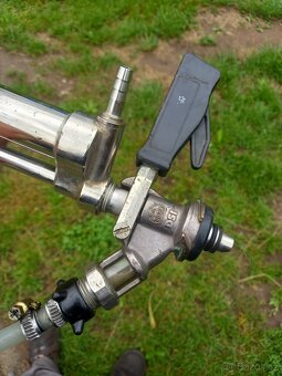 Párty pípa s narážečem bajonet - 4