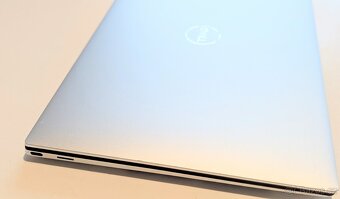 Dell XPS 13 9300/i7/13.4"/16 RAM/1TB SSD/WS pro - 4