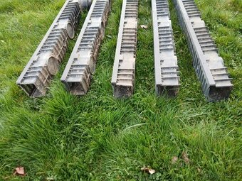 Odvodňovací žlab pozink 5x1m A15 - 4
