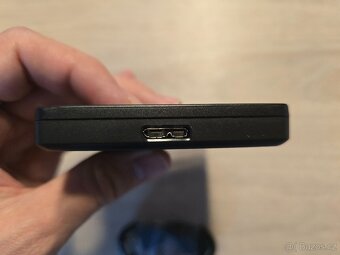 640Gb 2.5 externí disk USB 3 černý - 4