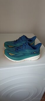 Běžecké boty Hoka Clifton 9, UK-8,5 EU- 42 2/3 - 4