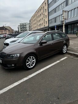 Škoda Octavia 3 2.0tdi - 4