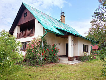 Rodinný dům s pozemky - 4