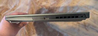 Asus Tuf A15 RTX 4060 - 4