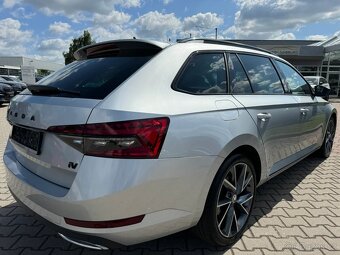 Škoda Superb iV sportline TSI 160kw,tažné,panorama,kamera - 4