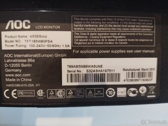 LCD monitor 19" - 4