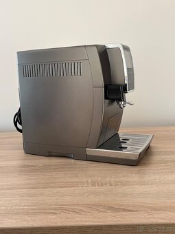 Automatický kávovar DeLonghi Dinamica Plus-TOP stav - 4